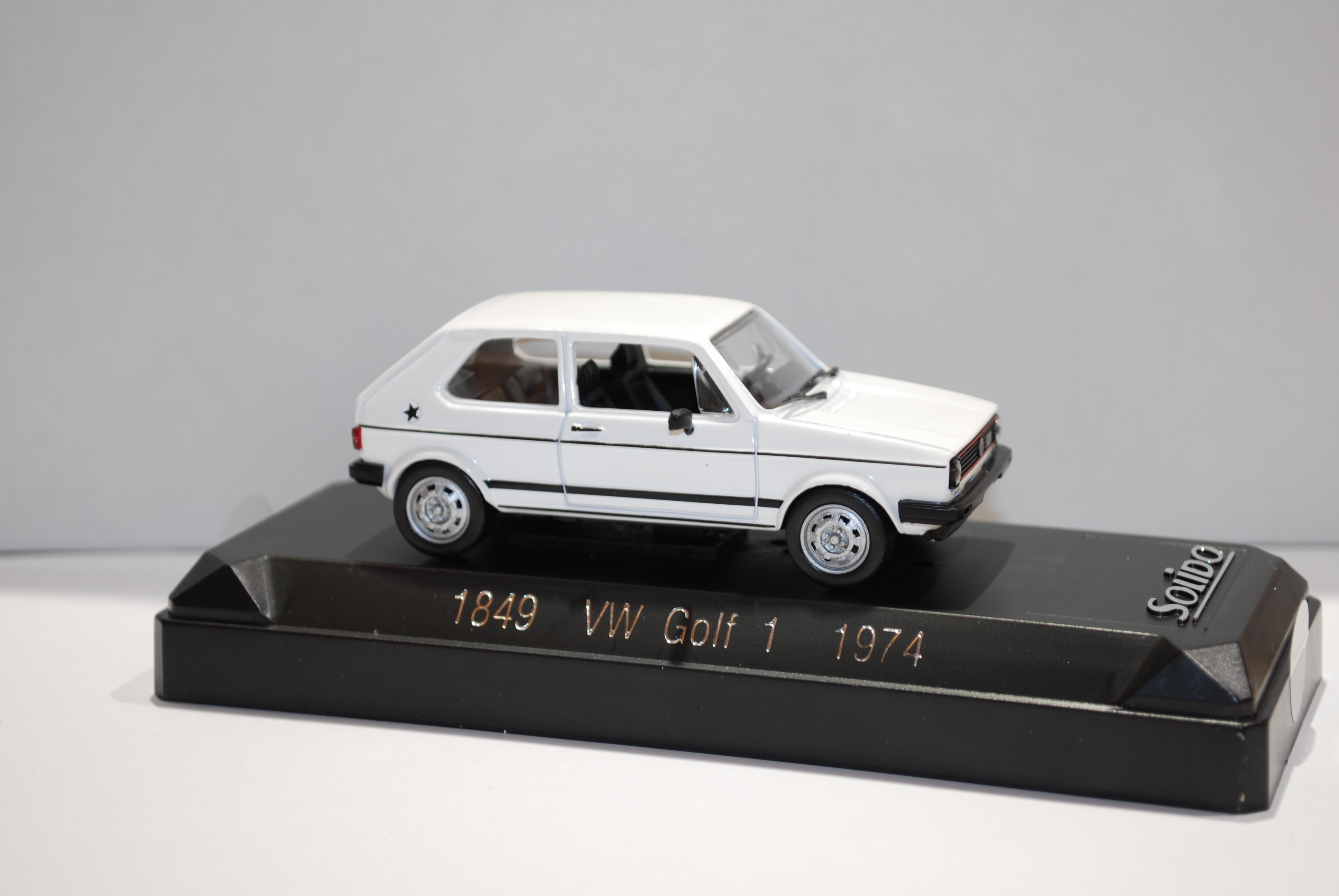 RENAULT 4L RALLYE 1963 SOLIDO 1/43°