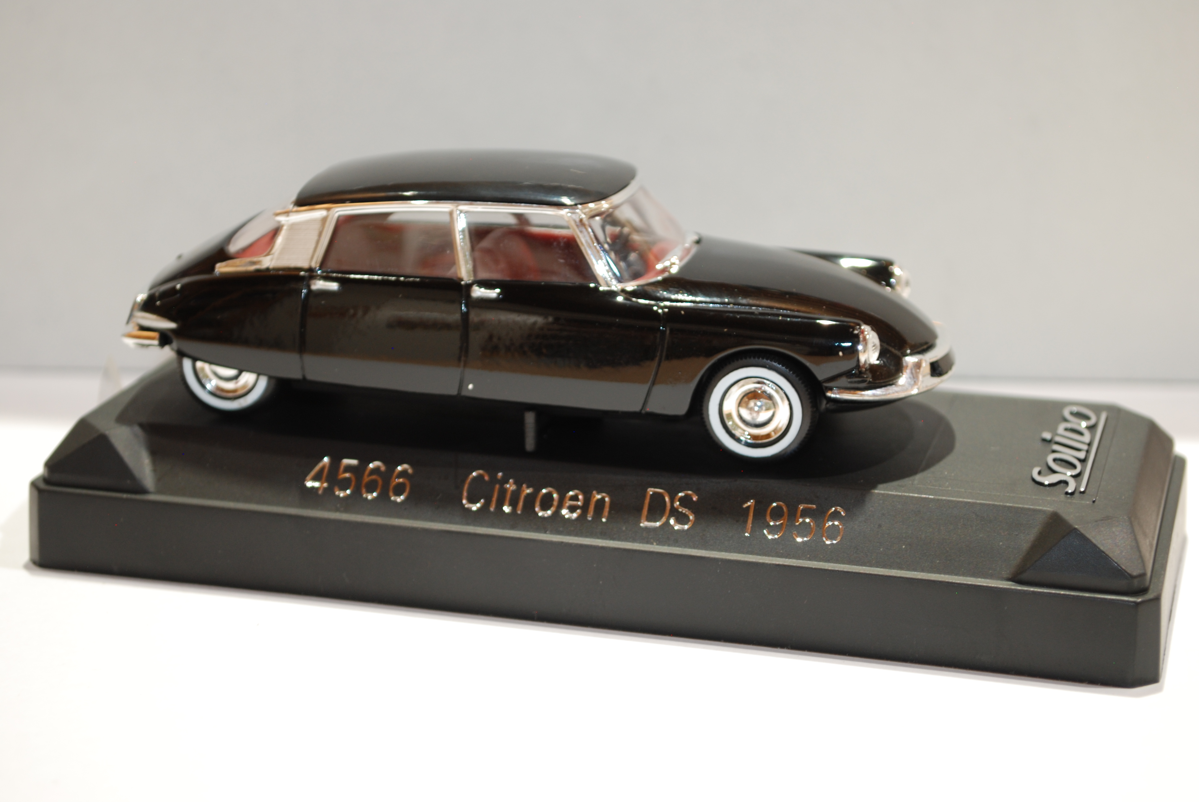 CITROËN DS 1956 SOLIDO 1/43°