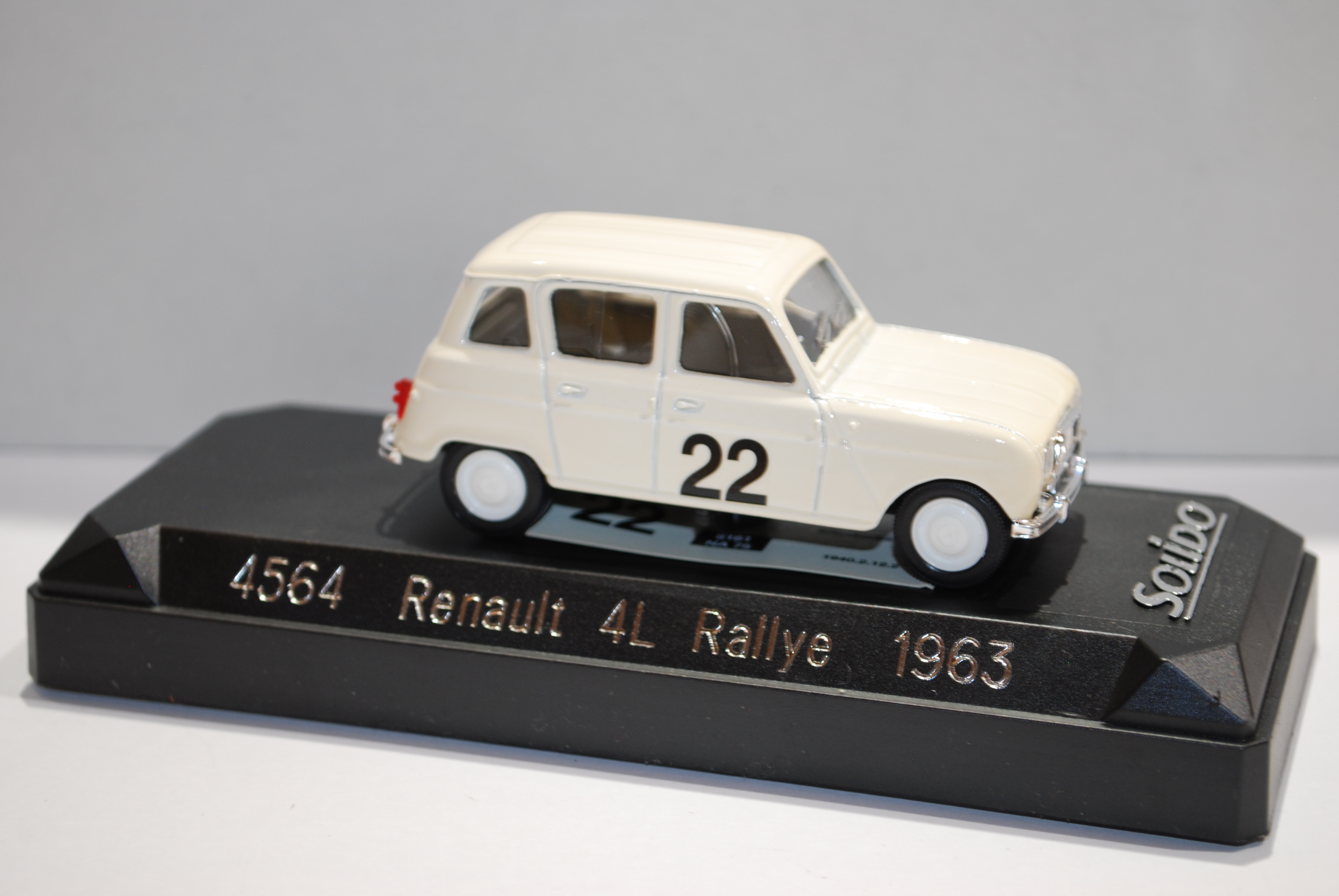 RENAULT 4L RALLYE 1963 SOLIDO 1/43°