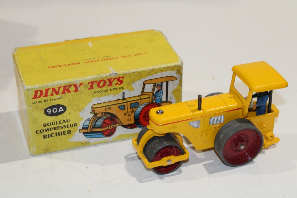 ROULEAU COMPRESSEUR RICHIER 1960 DINKY TOYS 1/43°