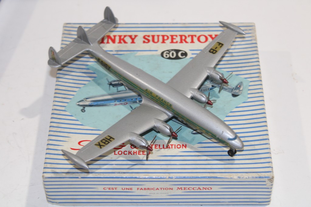 LOCKHEED SUPER G CONSTELLATION AIR FRANCE DINKY TOYS 1/200°