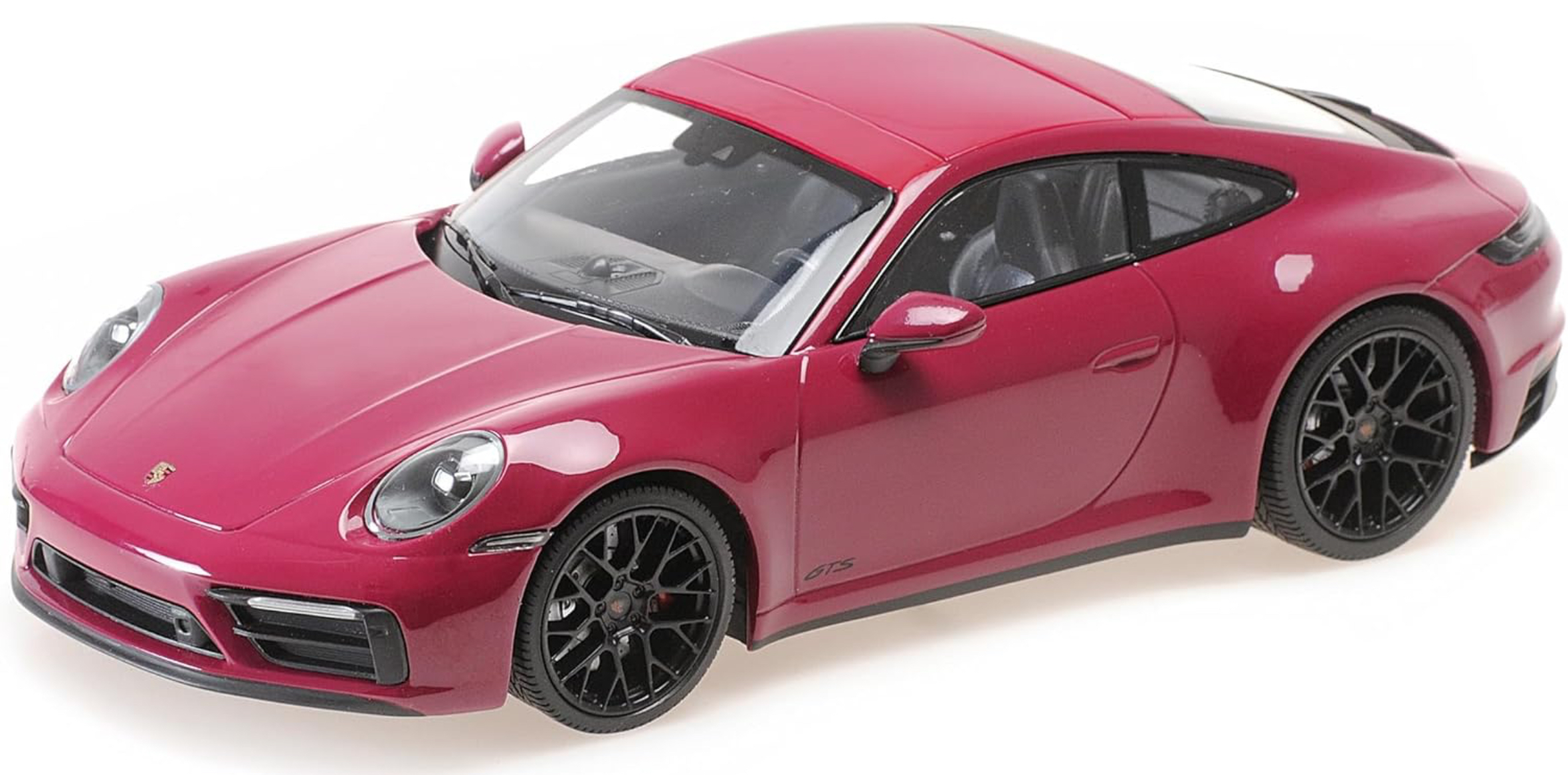 PORSCHE 911 CARRERA 4 GTS 2020 MINICHAMPS 1/18