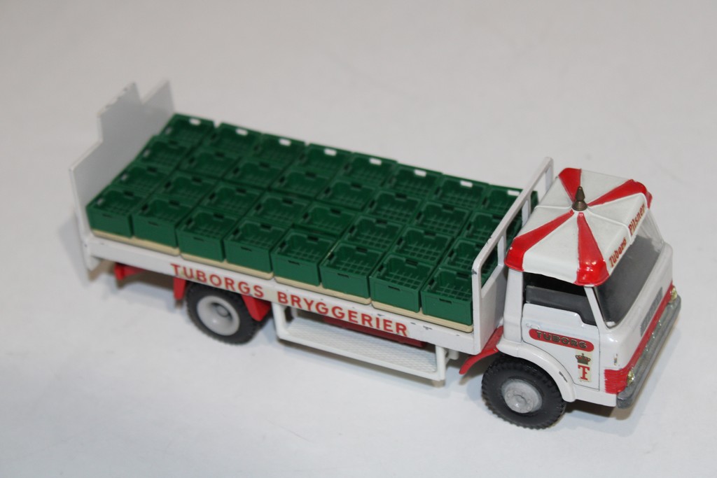 FORD D800 TUBORG BRYGGERIER TEKNO 1/43°