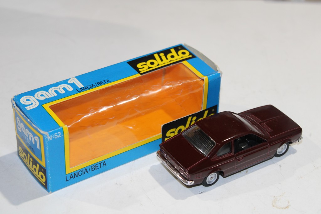 LANCIA BETA MARRON 1972 SOLIDO 1/43°