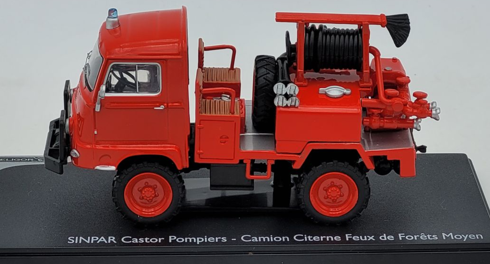 SINPAR CASTOR 1500 FIREFIGHTERS CITERNE TRUCK FOREST FIRE ELIGOR 1/43