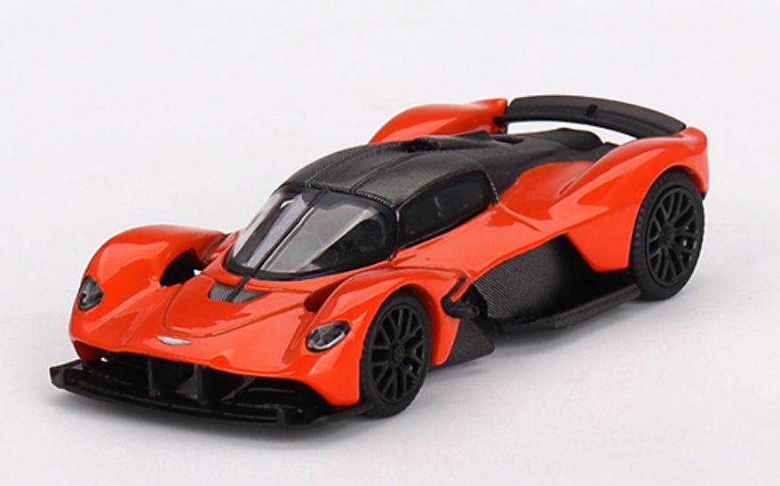 ASTON MARTIN VALKYRIE ORANGE MINI GT 1/64