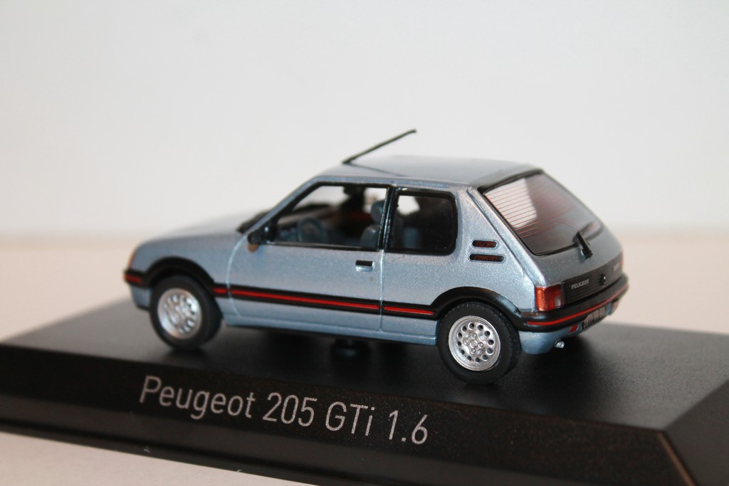 Peugeot cheap 205 norev