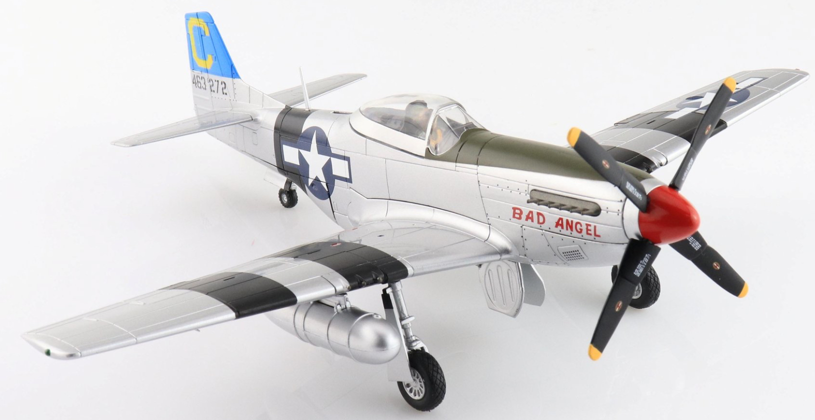 NORTH AMERICAN  MUSTANG P-51 HOBBYMASTER 1/72