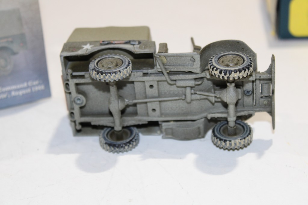 DODGE WC LIBERATION DE PARIS 1944 CORGI 1/43°