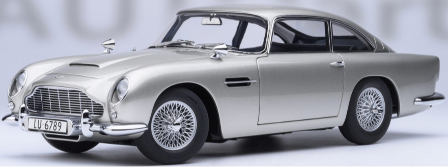 ASTON MARTIN DB5 AUTOART 1/18°