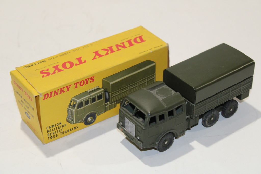 BERLIET "TOUS TERRAINS" 1955 DINKY TOYS 1/50°