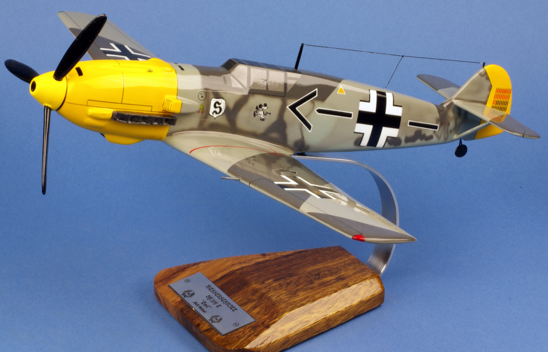 Messerschmitt Bf 109E-3 Jagdgeschwader 26 “Adolf Galland” PILOT’S 1/24