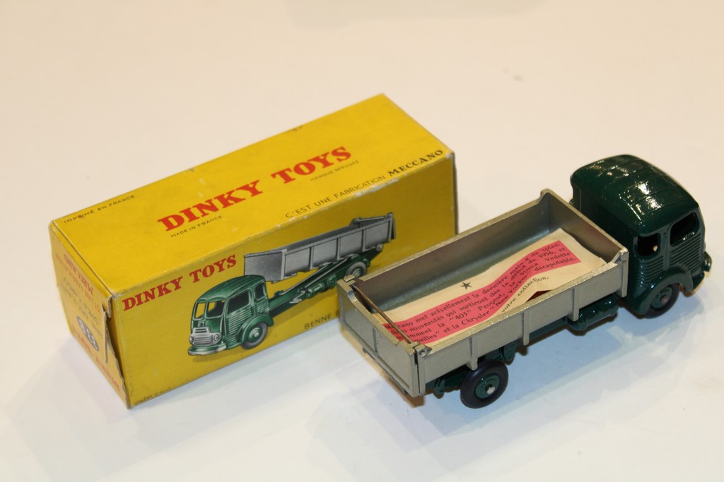 BENNE BASCULANTE SIMCA "CARGO" VERT 1958 DINKY TOYS 1/55°