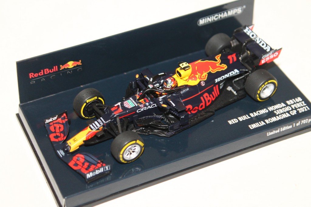 RED BULL RACING HONDA RB16B SERGIO PEREZ & EMILIA ROMAGNA GP 2021 MINICHAMPS 1/43°