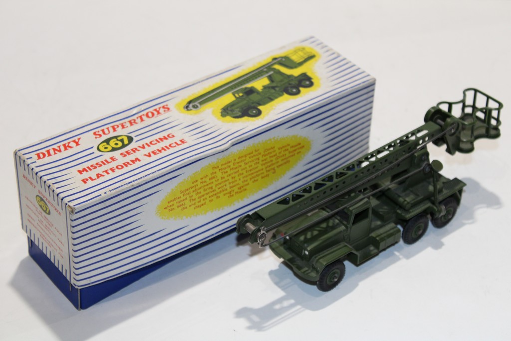 MISSILE SERVICING PLATFORM VEHICLE 1955 DINKY TOYS 1/55°