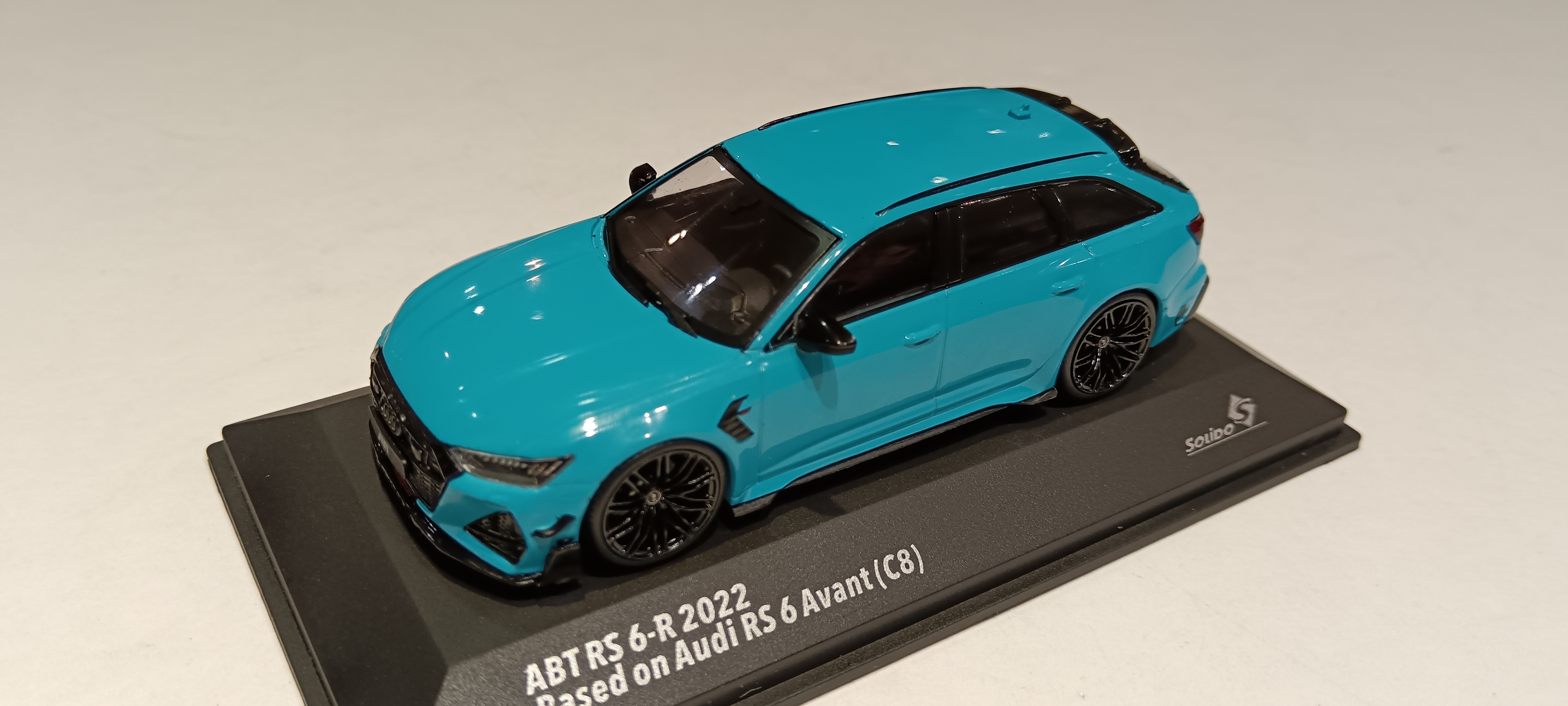 AUDI RS6-R ABT MIAMI BLUE SOLIDO 1/43°