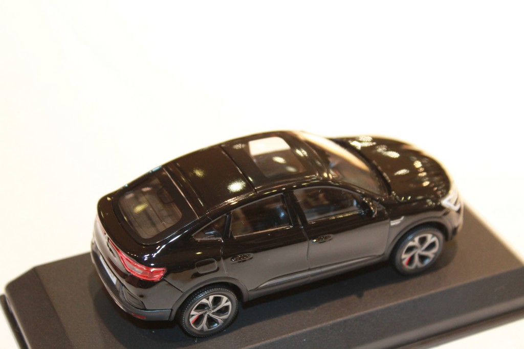 RENAULT ARKANA RS LINE BLACK NOREV 1/43°