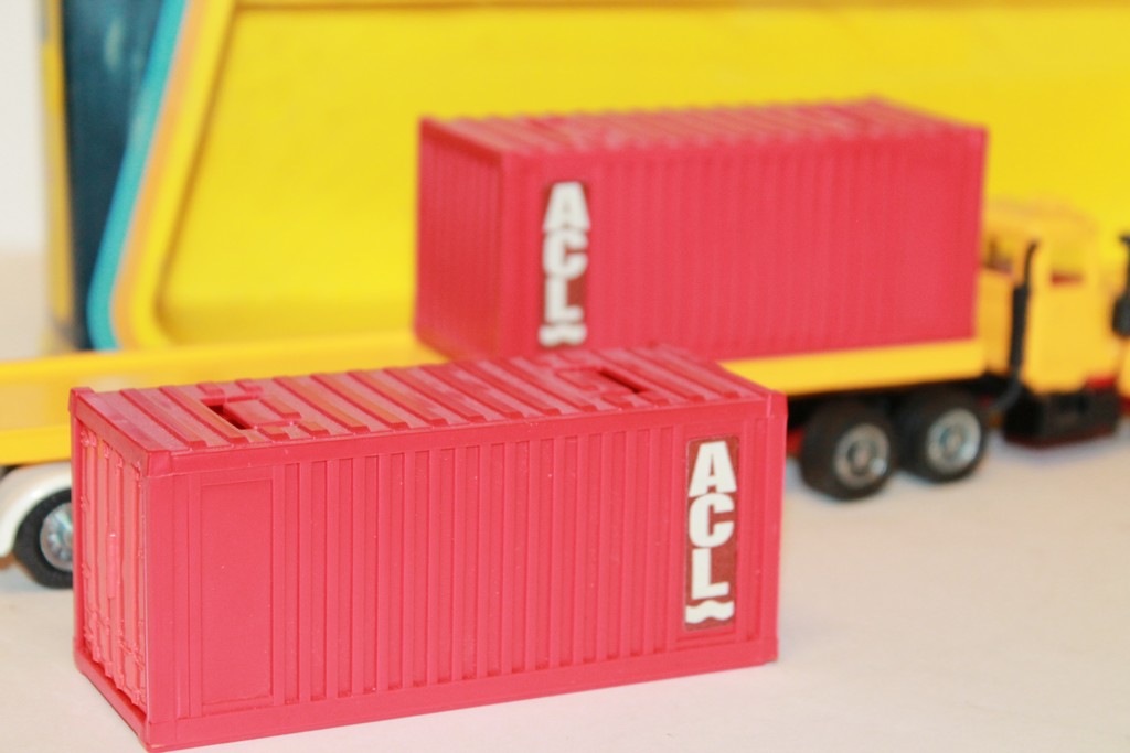 CAMION MACK CONTAINER "ACL" CORGI 1/43°