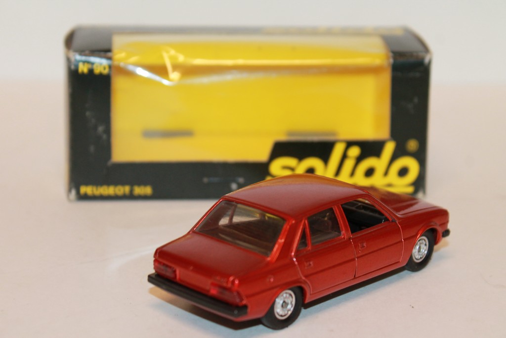 PEUGEOT 305 ORANGE SOLIDO 1/43°