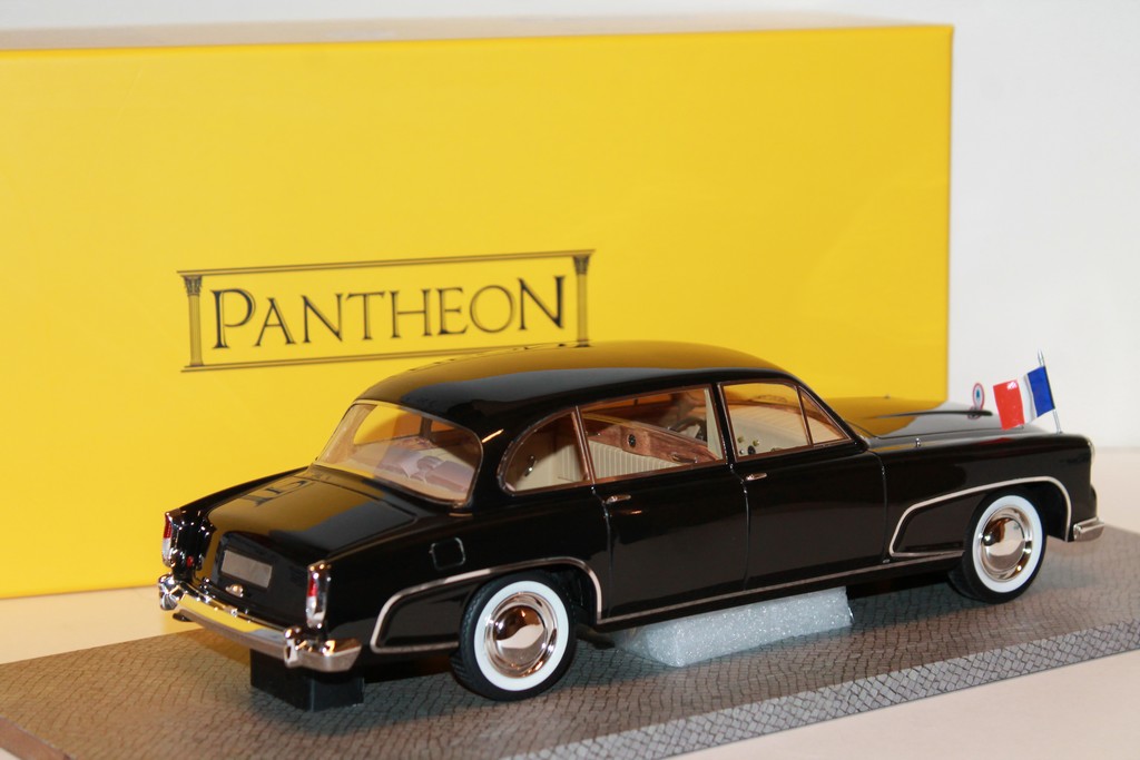 CITROEN 15-6 H FRANAY 1955 "PRESIDENTIELLE - RENE COTY - CHARLES DE GAULLE" PANTHEON 1/18°