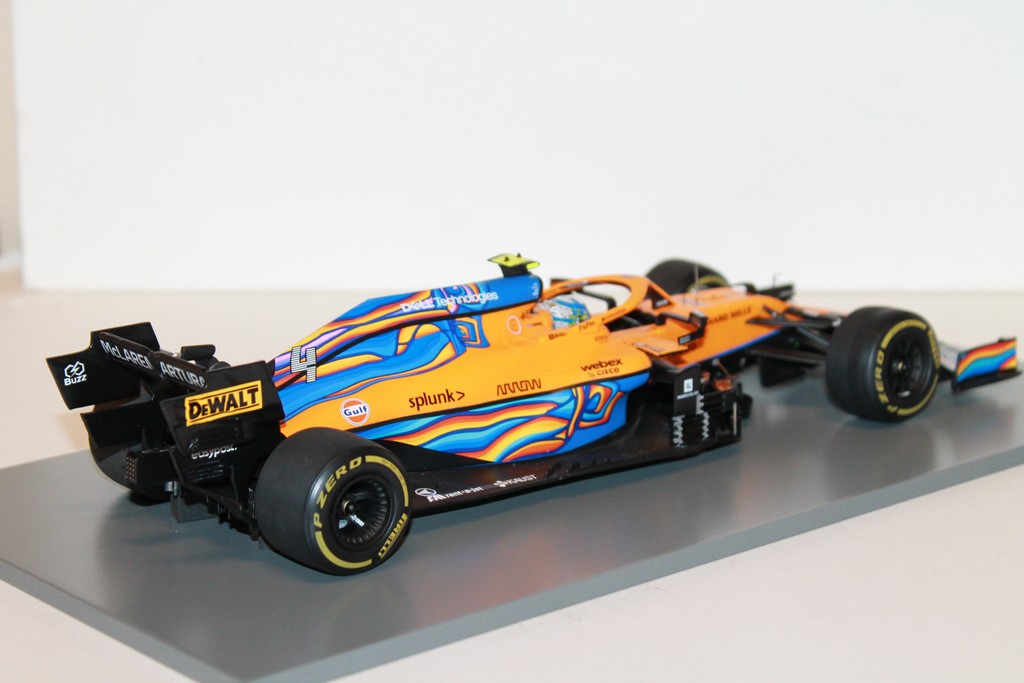 MCLAREN MCL35M ABU DHABI GP 2021 LANDO NORRIS SPARK 1/18°