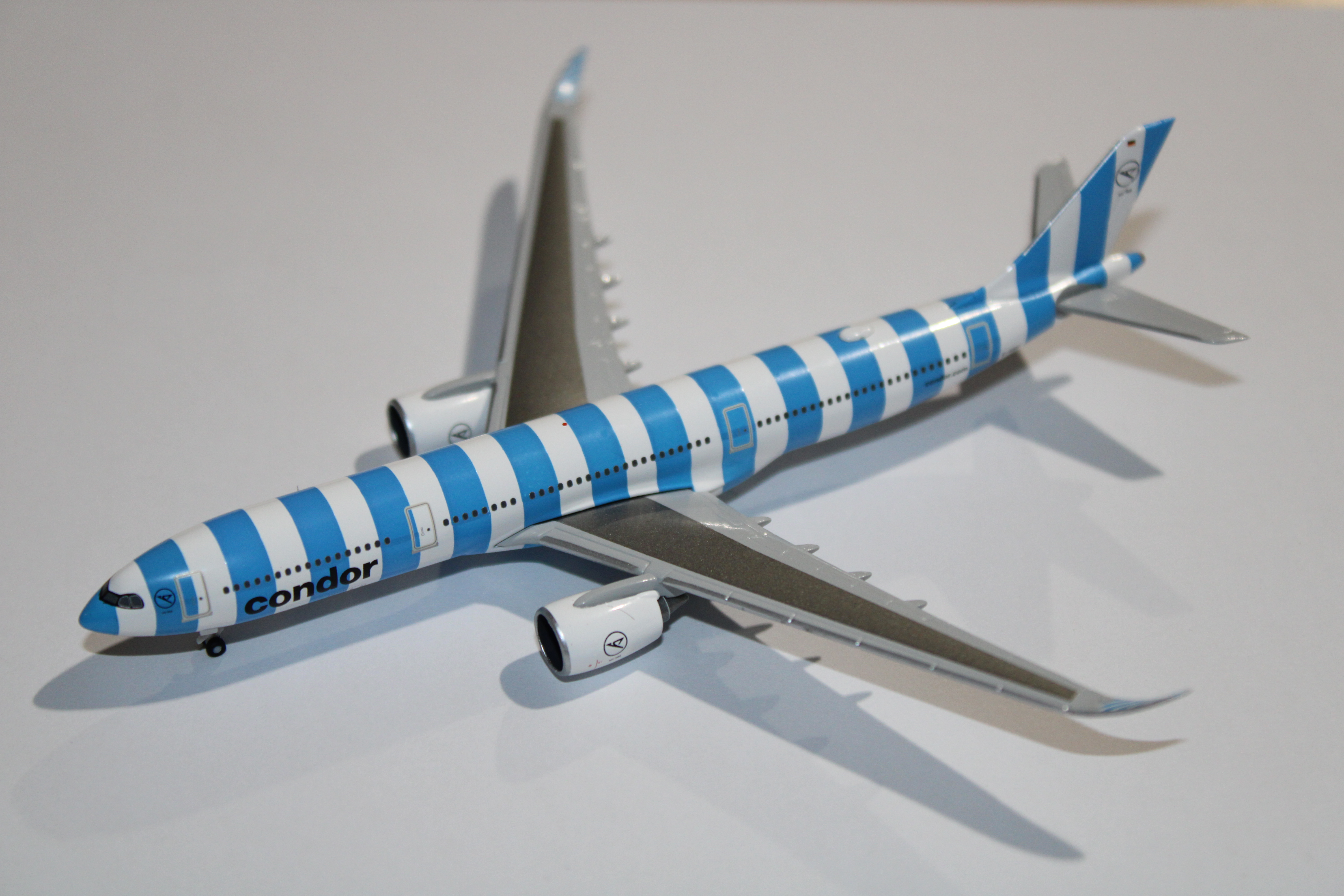 Airbus A330-900Neo Condor Herpa 1/500°