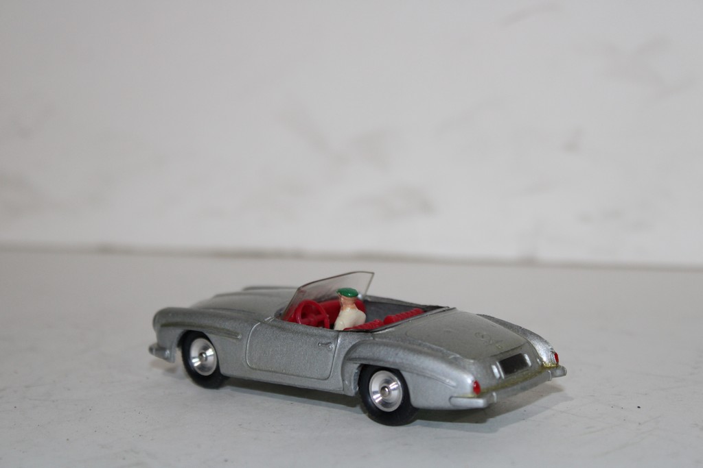 MERCEDES 190 SL CABRIOLET SOLIDO 1/43