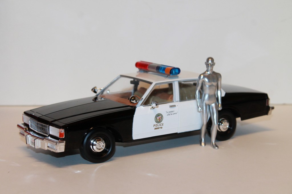 CHEVROLET CAPRICE 1987 METROPOLITAN POLICE TERMINATOR 2 GREENLIGHT 1/18°