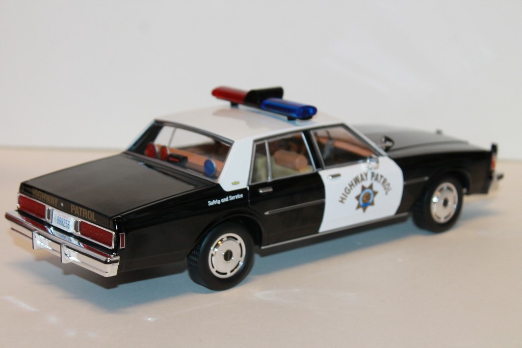 CHEVROLET CAPRICE CALIFORNIA HIGHWAY PATROL 1989 GREENLIGHT 1/18°