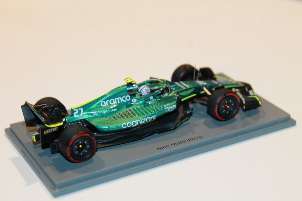 ASTON MARTIN AMR22 ARAMCO COGNIZANT F1 TEAM NICO HULKENBERG BAHRAIN GP 2022 SPARK 1/43°