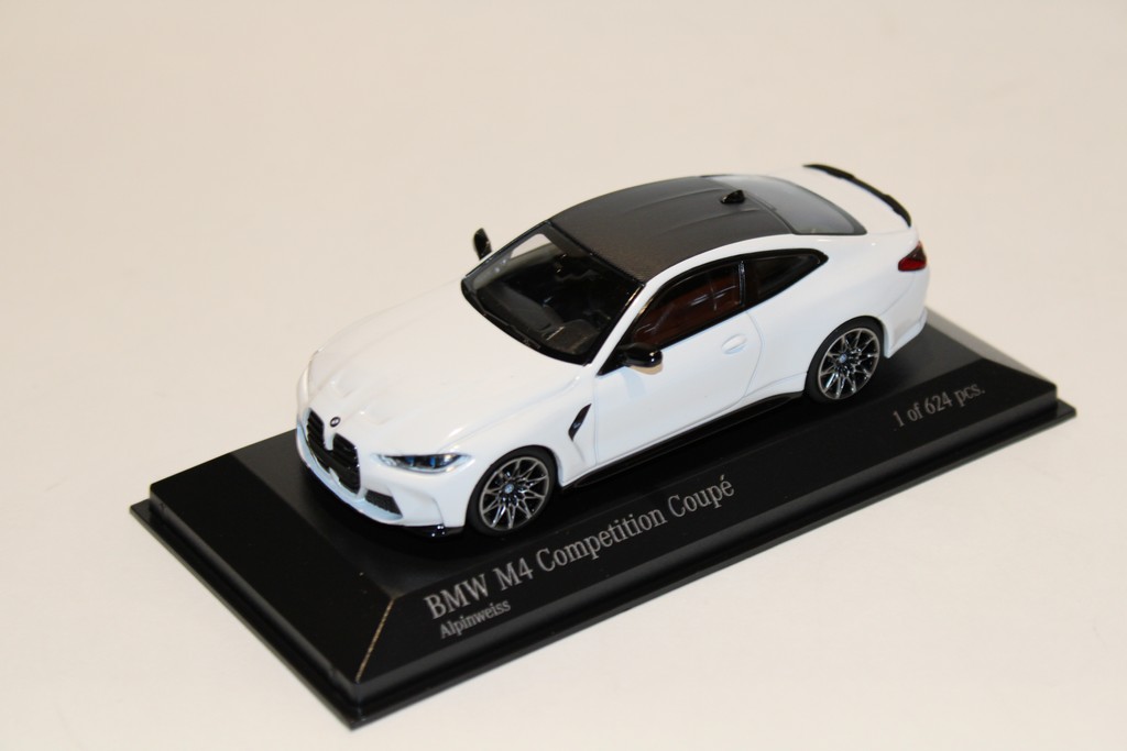 BMW M4 COMPETITION COUPE WHITE 2020 MINICHAMPS 1/43°