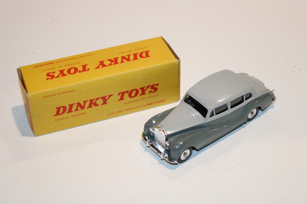 ROLLS ROYCE SILVER WRAITH DINKY TOYS 1/43°