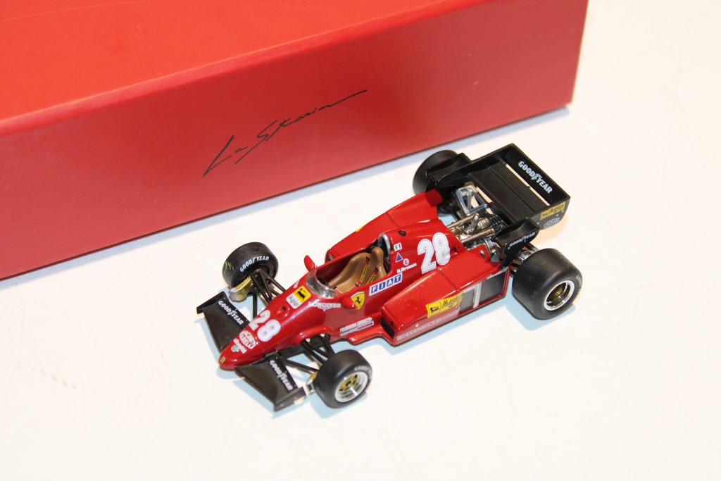 FERRARI 126 C3 ARNOUX 1983 IXO 1/43°