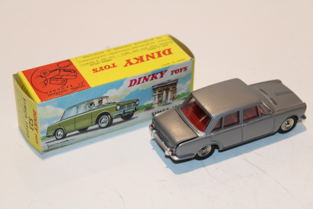 SIMCA 1500 GRIS 1965 DINKY TOYS 1/43°