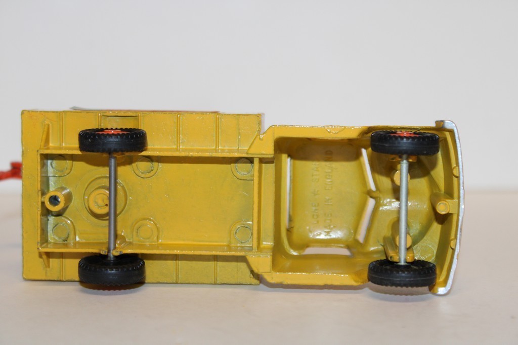 CAMION DEPANNEUR JAUNE 1960 LONE STAR 1/43°