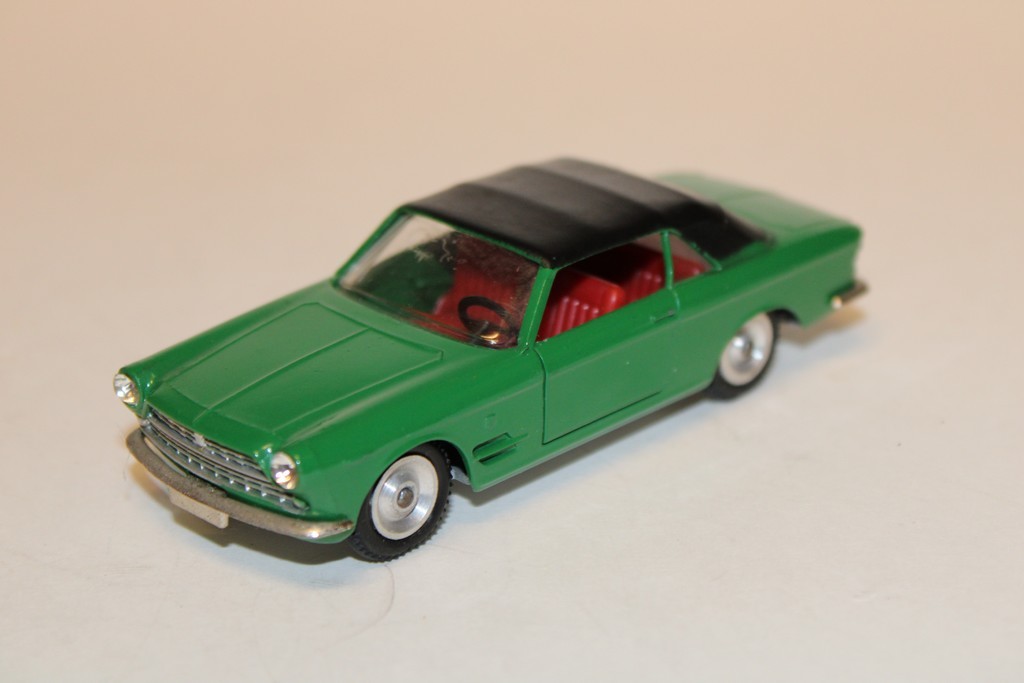 FIAT 2300 S VERT COUPE GHIA 1965 SOLIDO DALIA 1/43°