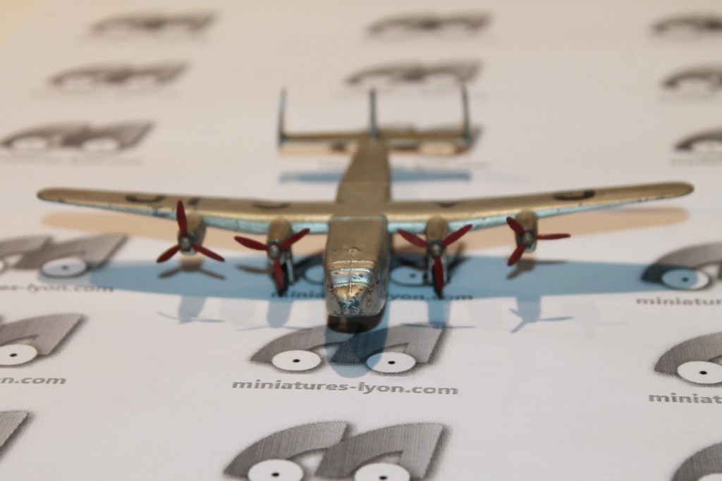 AVRO YORK AIR LINER DINKY TOYS 1/43°