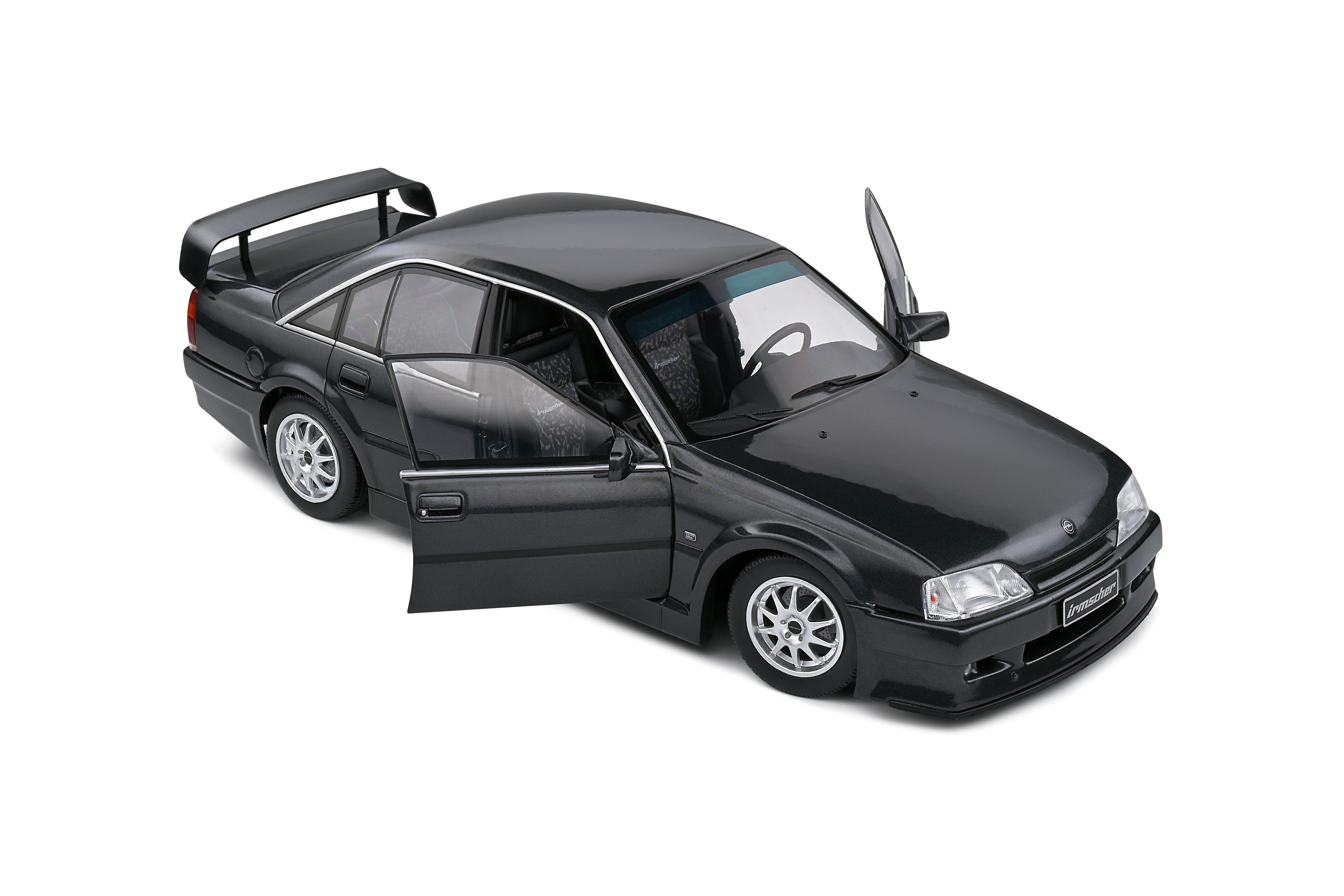 OPEL OMEGA EVO 500 - SOLIDO 1/18