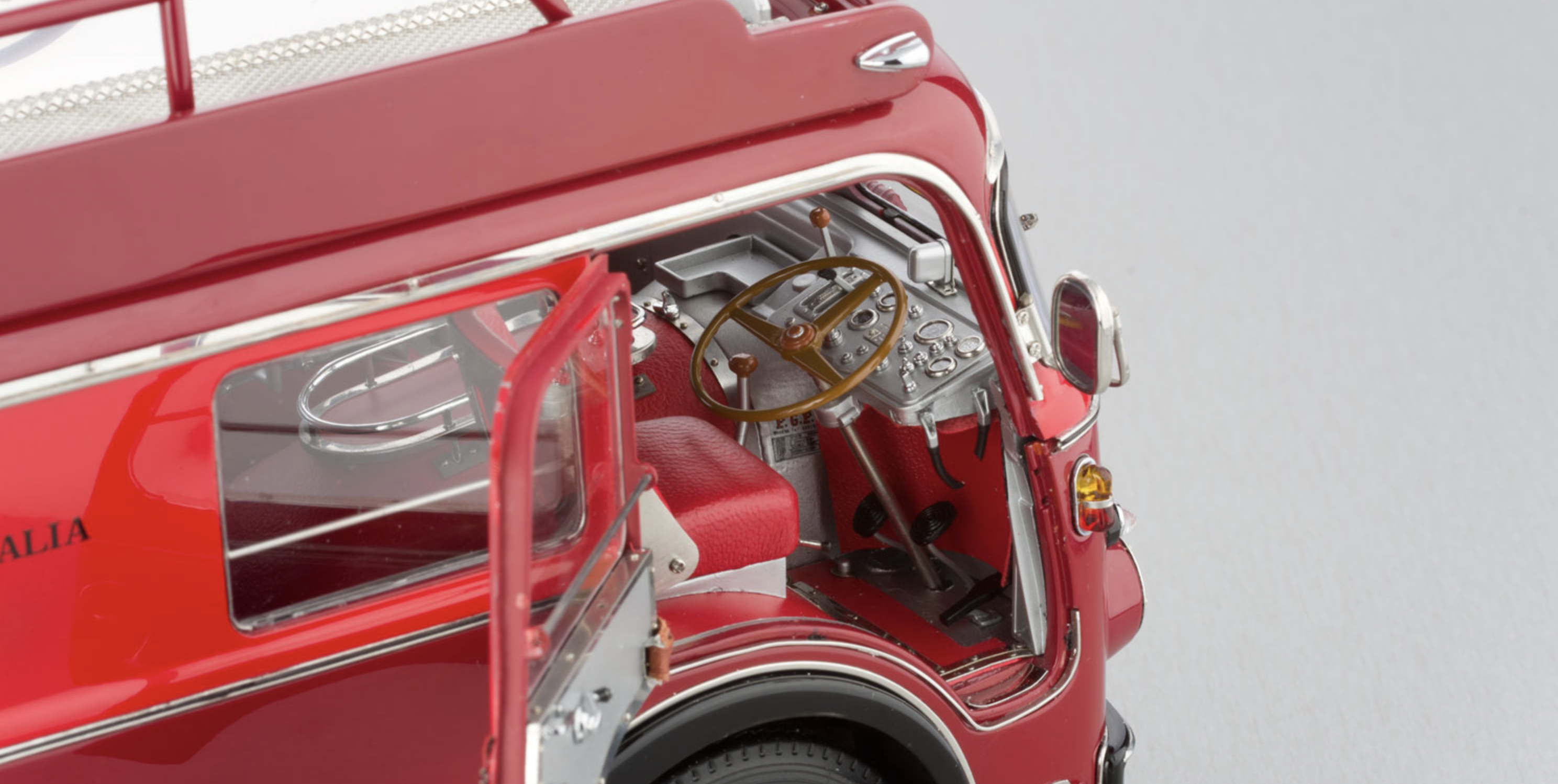 Fiat 642 RN2 Bartoletti Transporteur Ferrarti 1957 CMC 1/18º