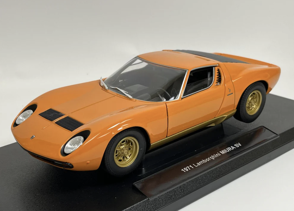 Lamborghini Miura SV P400 1971 Orange Welly 1/18º