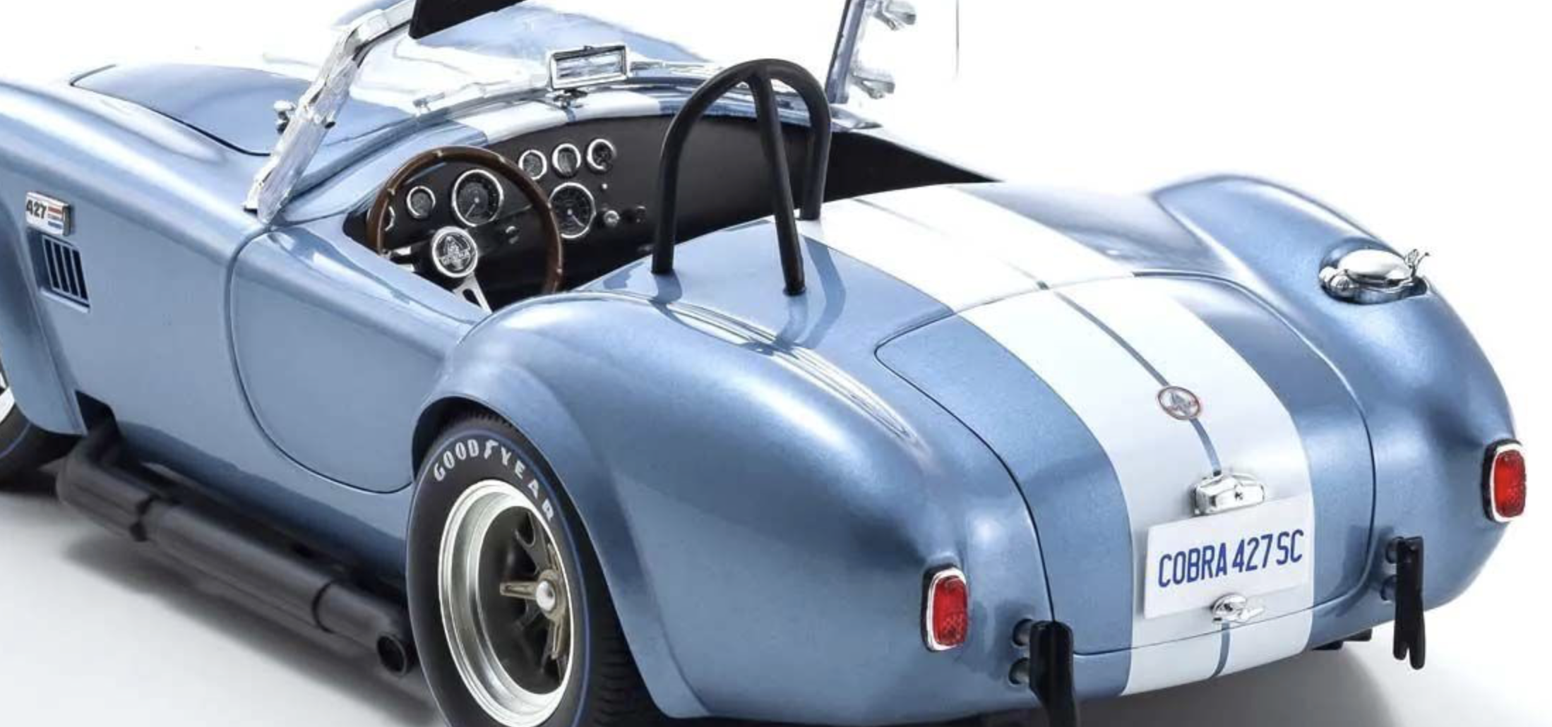 Shelby Cobra 427 S/C Spider 1962 Light Blue-WhiteKyosho 1:18