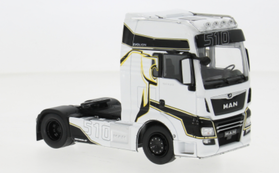 MAN TGX XXL D38 IXO 1/43. BLANC