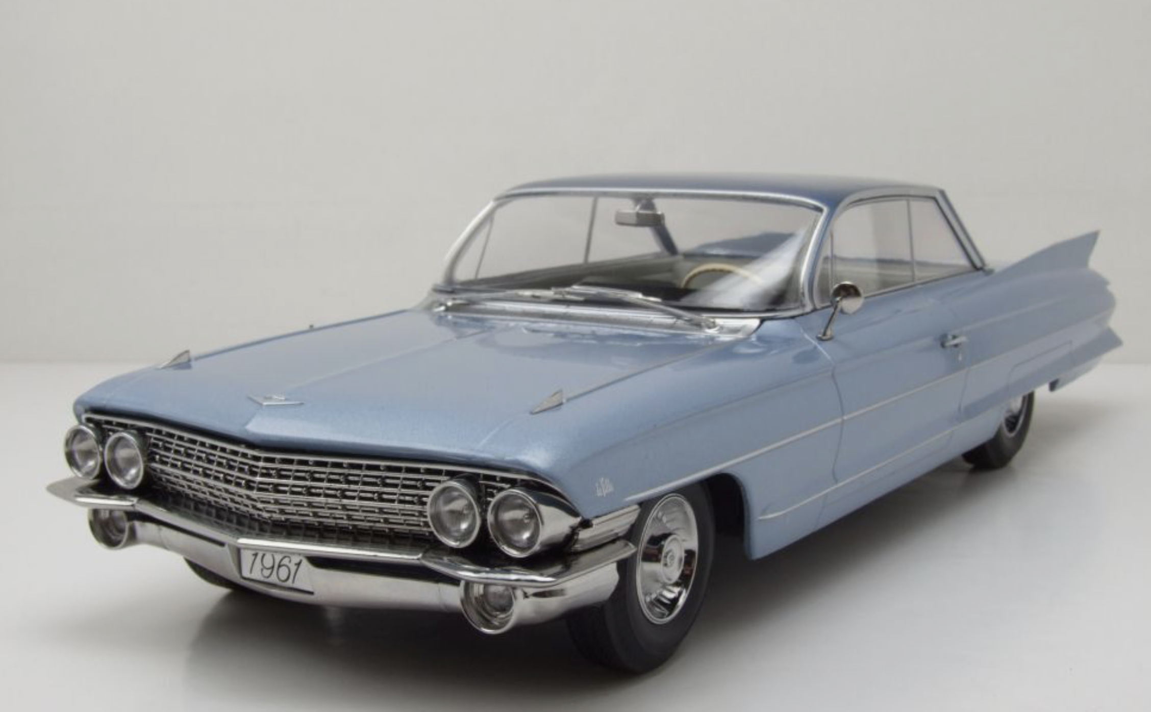 CADILLAC SERIES 62 COUPE DE VILLE 1961 KK SCALE 1/18