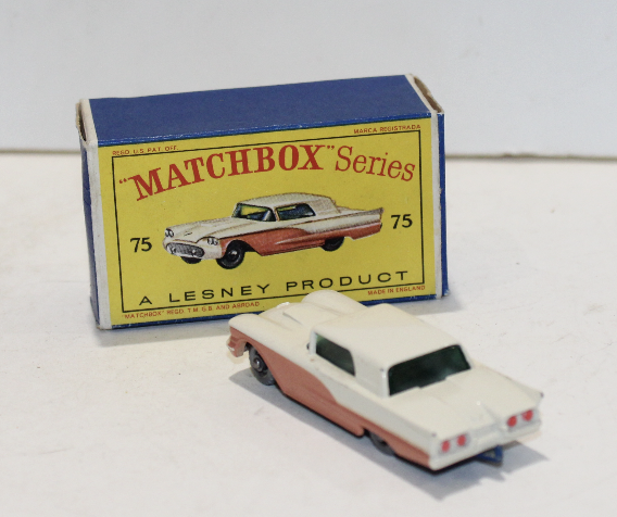 THUNDERBIRD MATCHBOX 1/64