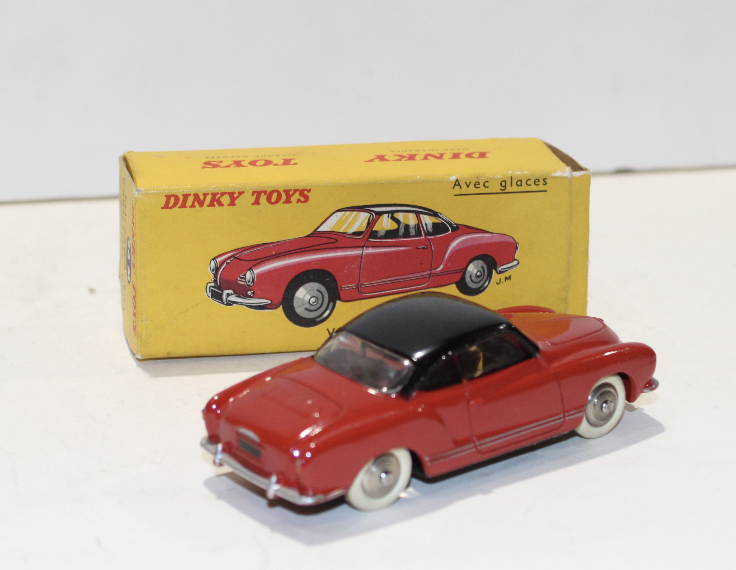 VOLKSWAGEN KARMANN - GHIA DINKY TOYS 1/43