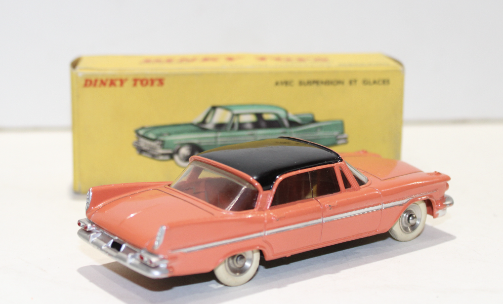 DE SOTO DIPLOMAT DINKY TOYS 1/43