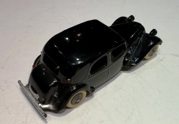 CITREON TRACTION AVANT  JRD 1/43