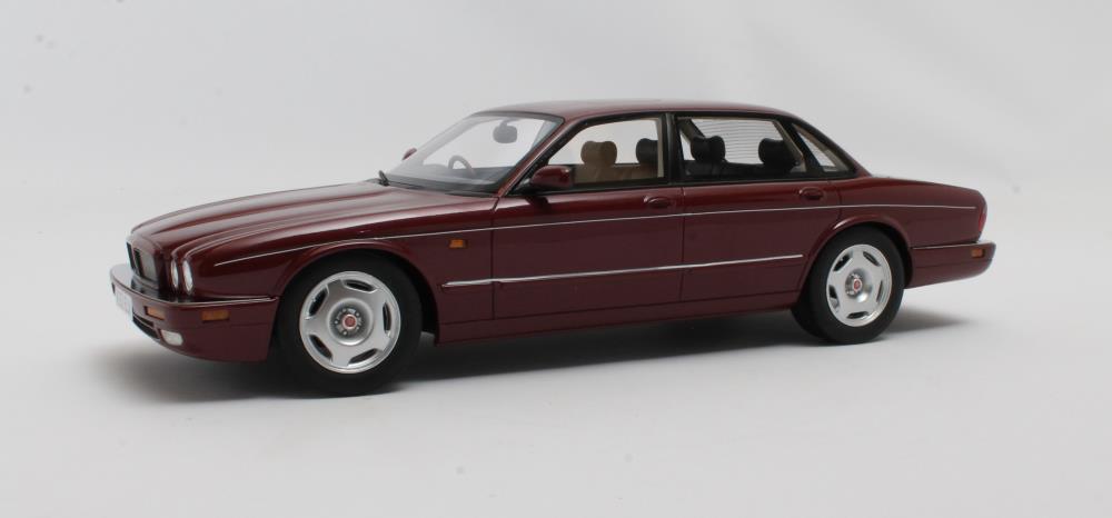 JAGUAR XJR X300 ROUGE CULT MODEL 1/18°