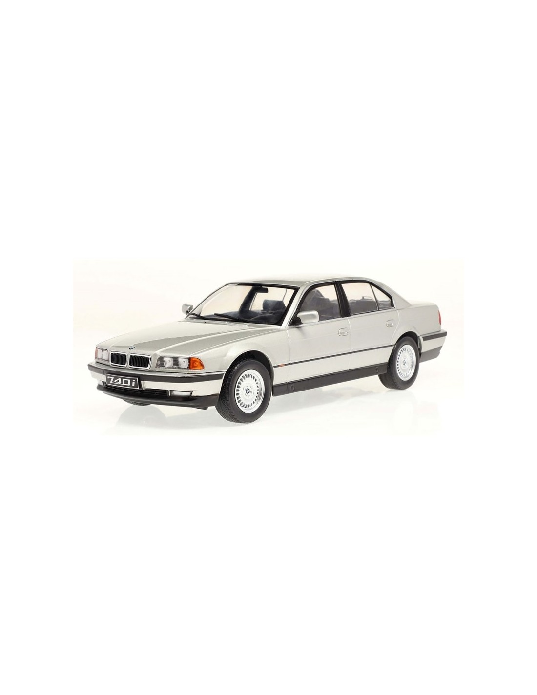 BMW 740i (E38) 1994 SILVER 1/18° KKSCALE