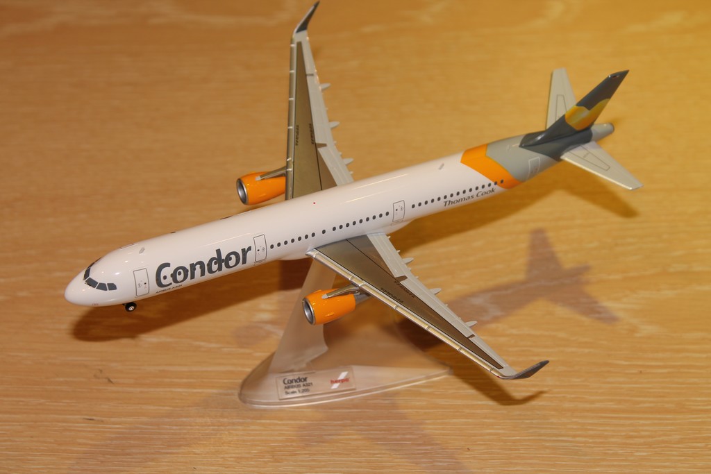 Condor Airbus A320 Peanuts 1:200 | www.tspea.org